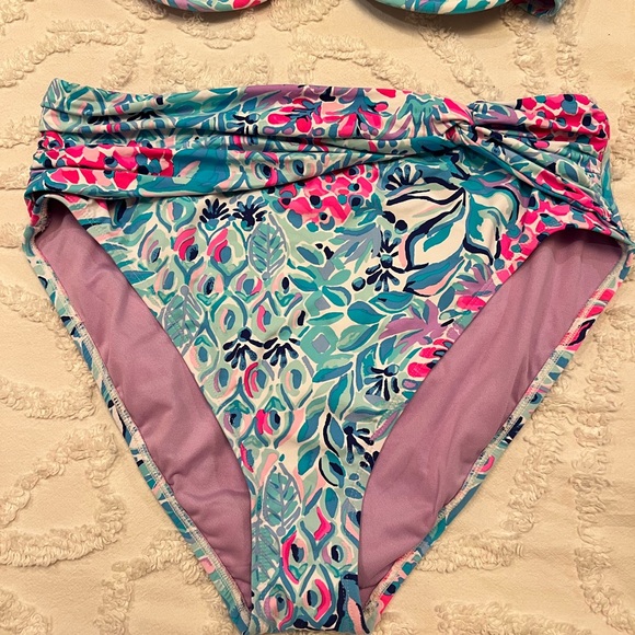 Vibrant Bikini Swim Suit 👙 Like New Size 14 - Picture 7 of 16